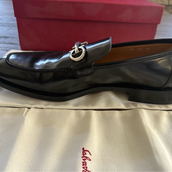 Salvatore Ferragamo Gustav Black Loafers — 12 EE — Worn Once Full Set + Receipt - Picture 8 of 12